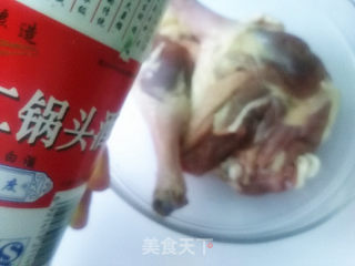 油烫鸭的做法步骤：1