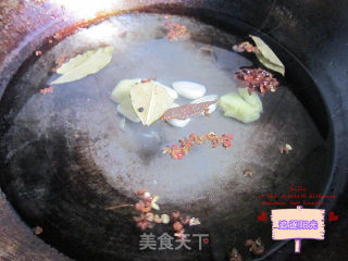 泡椒凤爪的做法步骤：5