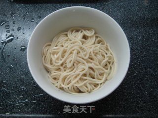 葱油拌面的做法步骤：2