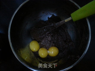 可可戚风的做法步骤：7