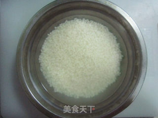 牛肉珍珠丸子——简单又出彩的宴客菜的做法步骤：1