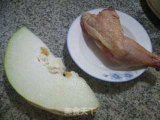 腊鸡腿冬瓜汤的做法步骤：1
