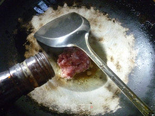 雪菜肉末炒萝卜丝的做法步骤：4