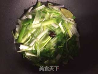 葱油拌面的做法步骤：5