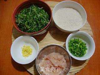 暖身养胃粥----【豌豆尖鸡肉粥】的做法步骤：1
