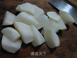 萝卜肉骨汤的做法步骤：3