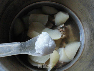 萝卜肉骨汤的做法步骤：9