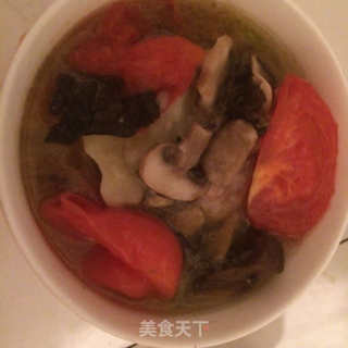 养生鲜香鸡腿汤的做法步骤：3