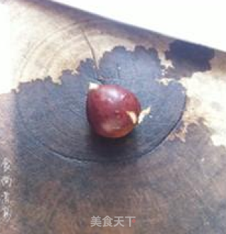 盐煮板栗的做法步骤：2