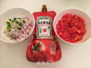 至尊披萨的做法步骤：1