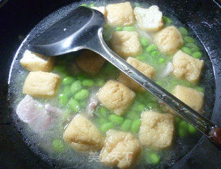 咸肉油豆腐毛豆汤的做法步骤：8