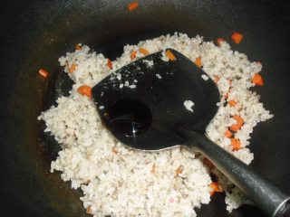 干贝蛋白炒饭的做法步骤：8