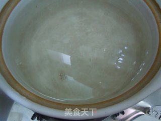 秋燥多喝粥---地瓜粥的做法步骤：2