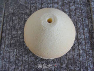 【芭芘奶油蛋糕】--- 每个女孩心中都有一个属于自己的公主梦的做法步骤：6
