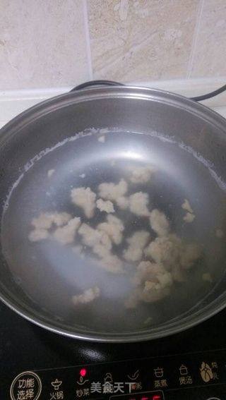 家庭版瘦肉丸的做法步骤：4