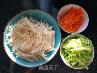鲜烩三丝的做法步骤：2