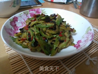 剁椒豆豉炒苦瓜的做法步骤：8