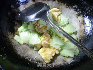 鸡蛋炒佛手瓜的做法步骤：10