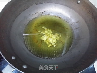 油爆河虾的做法步骤：4