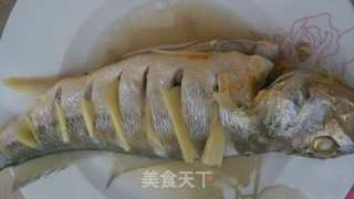 清蒸黄花鱼的做法步骤：5