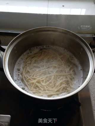 葱油拌面的做法步骤：6