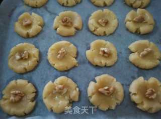 记忆里的核桃酥的做法步骤：9