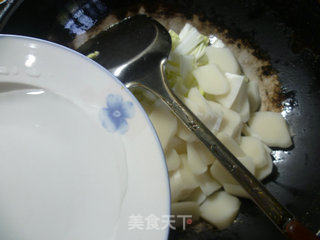 鸡蛋白菜炒年糕的做法步骤：7