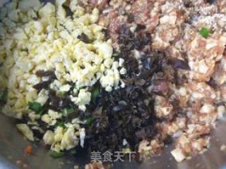肉三鲜饺子的做法步骤：10