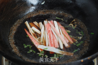 蟹足蛋包饭----给米饭穿新衣的做法步骤：19