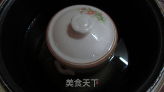 冰糖雪耳炖木瓜的做法步骤：6