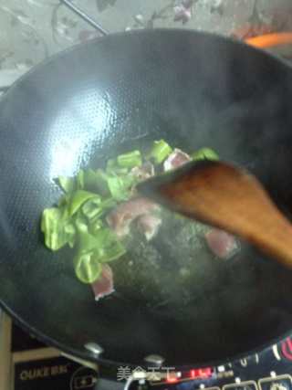 孜然杏鲍菇小炒肉的做法步骤：7