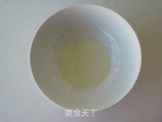 鸡蛋羹的做法步骤：1