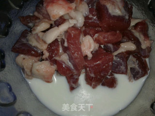 清香羊肉串的做法步骤：2