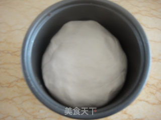 咸蛋黄大肉包的做法步骤：3