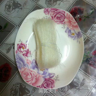 蒜蓉粉丝蒸扇贝的做法步骤：3