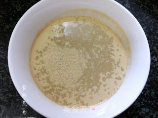 芝麻烧饼的做法步骤：1
