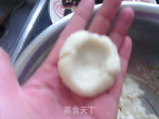 红薯芝麻球的做法步骤：9