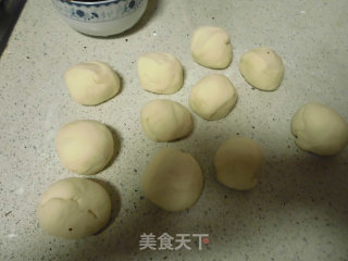 小刺猬豆沙包的做法步骤：3