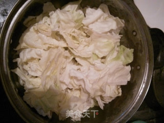 剁椒手撕包菜的做法步骤：1