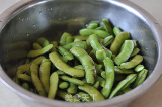儿时的美味---五香毛豆的做法步骤：5
