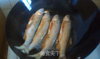 香煎华子鱼的做法步骤：5