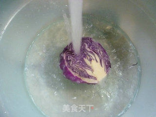 酸辣紫甘蓝的做法步骤：2