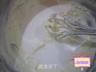 轻乳酪蛋糕的做法步骤：1