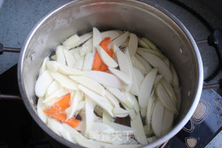 茭白炒肉的做法步骤：5