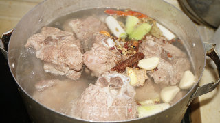 清炖羊蝎子的做法步骤：5