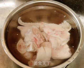 味噌啤酒焖猪蹄儿的做法步骤：3