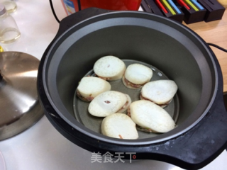 电锅盐焗鲍菇夹的做法步骤：3