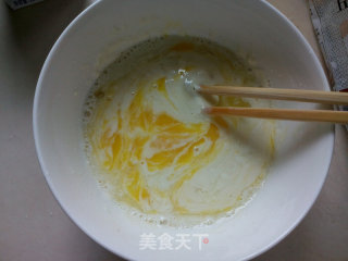 牛奶蛋饼卷的做法步骤：3