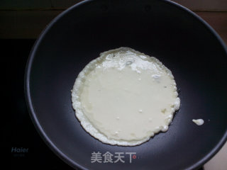 牛奶蛋饼卷的做法步骤：5
