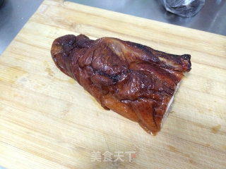 料烧鸭的做法步骤：1